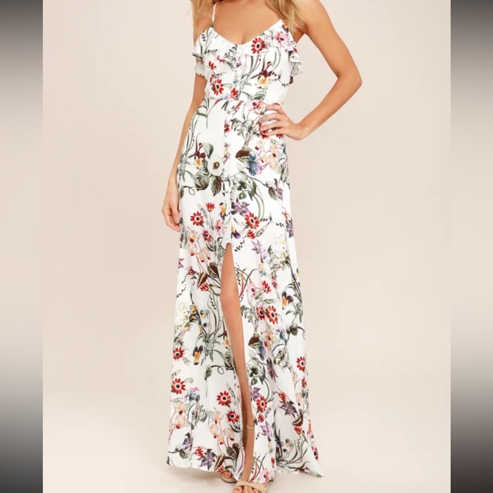 New with tags lulus floral spaghetti strap dress